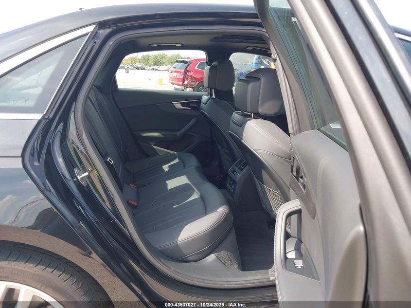 2024 AUDI A4 PREMIUM PLUS 45 TFSI S LINE QUATTRO S TRONIC WAUEAAF42RN014658