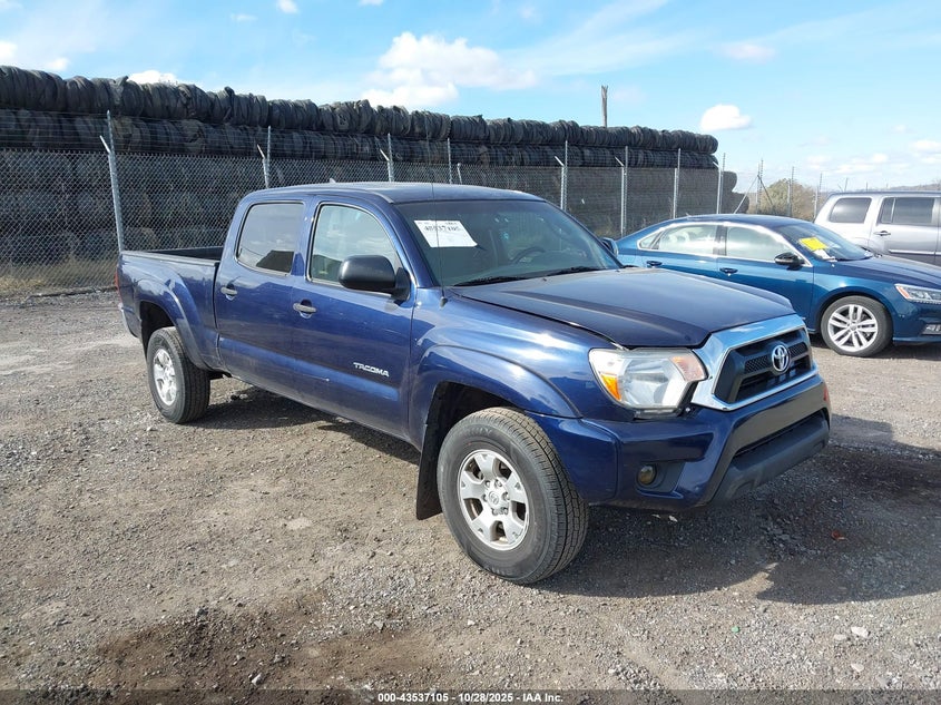 TOYOTA TACOMA BASE V6