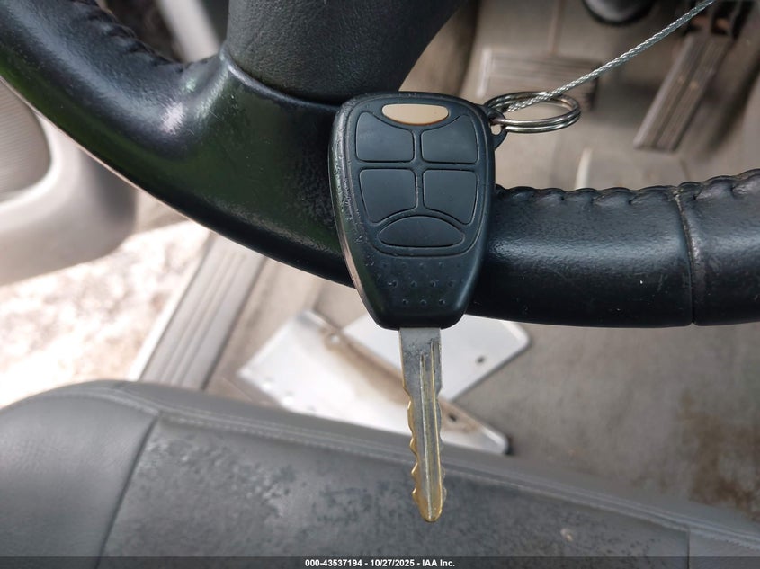 2005 Dodge Grand Caravan Sxt VIN: 2D4GP44L55R464259 Lot: 43537194