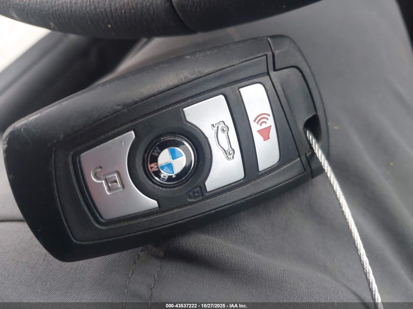 2017 BMW 320I WBA8E1G54HNU14468