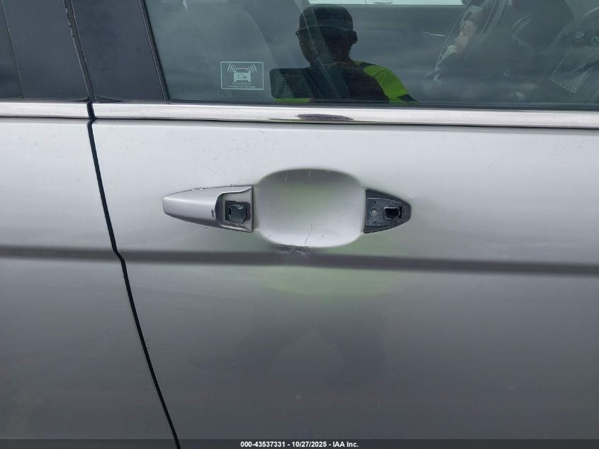 2007 Honda Cr-V Ex-L VIN: JHLRE38727C033475 Lot: 43537331