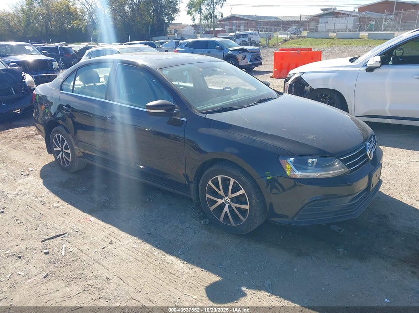 VOLKSWAGEN JETTA 1.4T SE