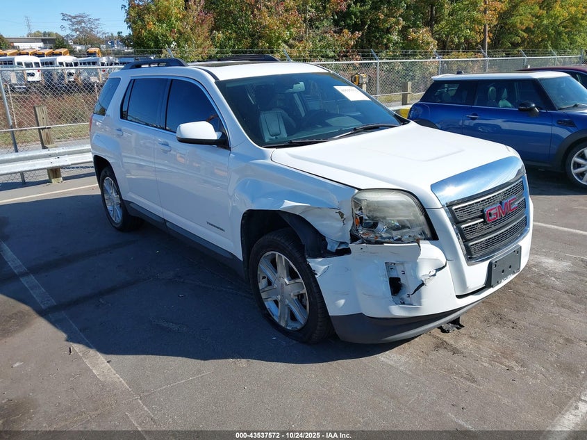 GMC TERRAIN SLT-1