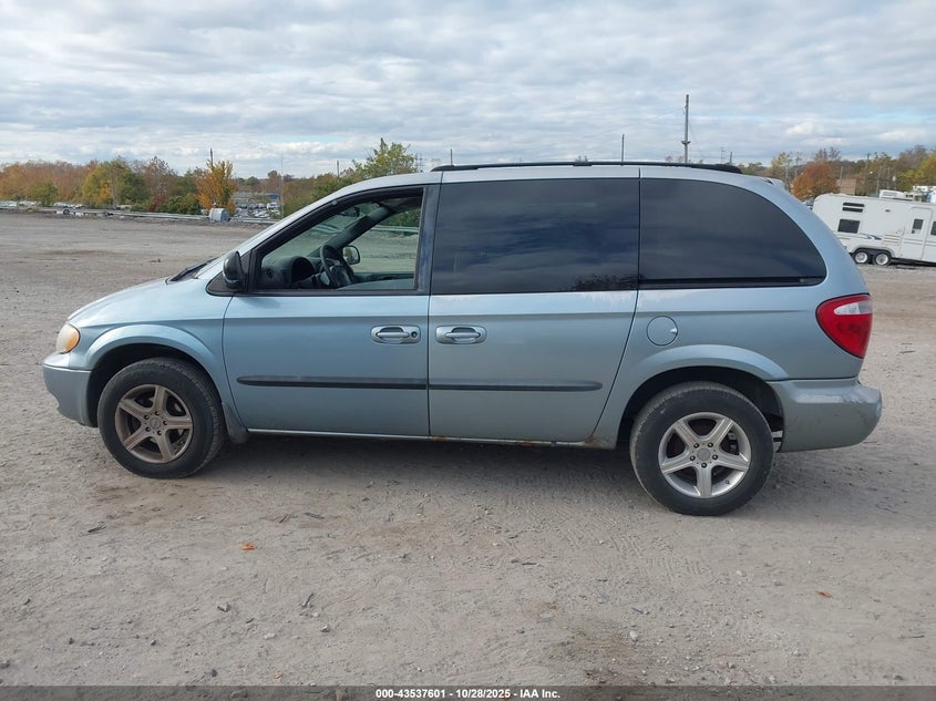 2004 Dodge Caravan Sxt VIN: 1D4GP45R54B534309 Lot: 43537601