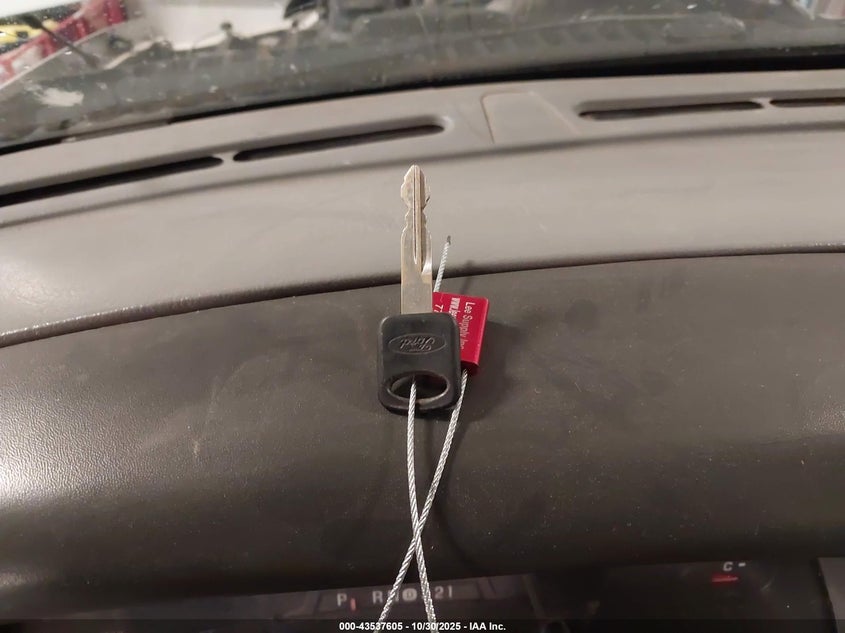 2004 Ford F-250 Lariat/Xl/Xlt VIN: 1FTNW20P94EA09124 Lot: 43537605