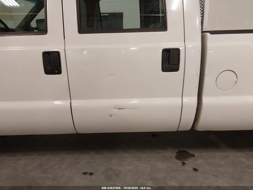 2004 Ford F-250 Lariat/Xl/Xlt VIN: 1FTNW20P94EA09124 Lot: 43537605