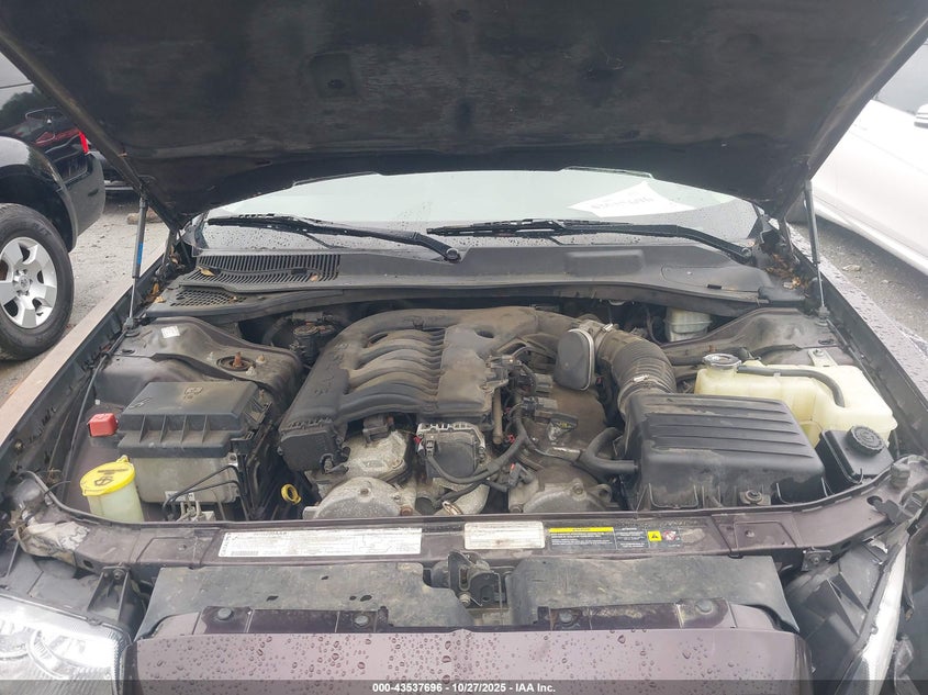 2005 Chrysler 300 Touring VIN: 2C3AA53G85H561626 Lot: 43537696