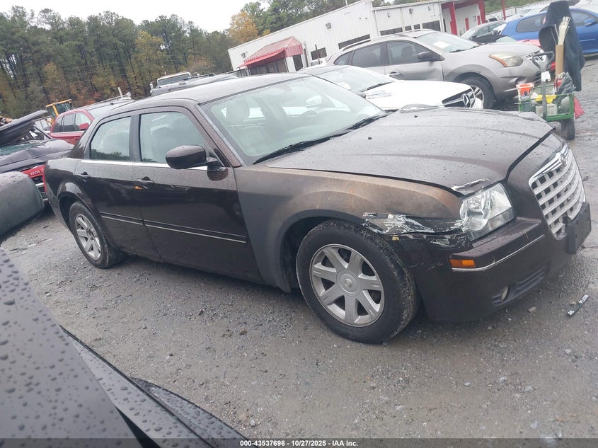 2005 Chrysler 300 Touring VIN: 2C3AA53G85H561626 Lot: 43537696