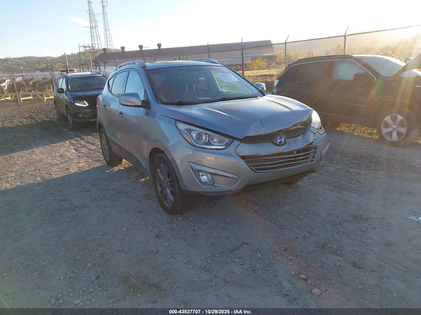 HYUNDAI TUCSON SE