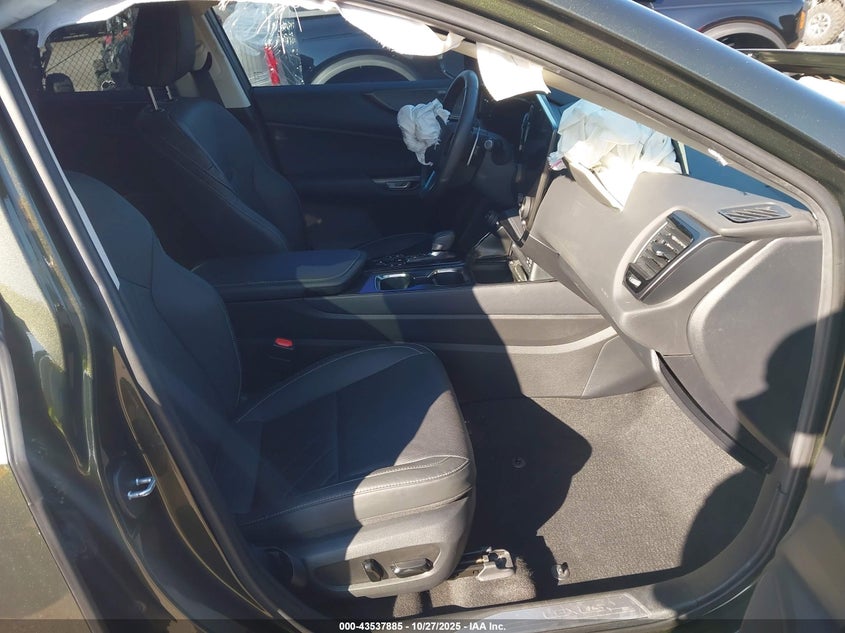 2T2HGCEZ2RC035113 2024 LEXUS NX photo no. 5