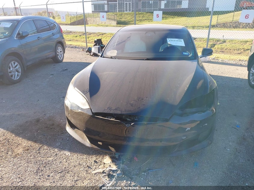 2018 Tesla Model S VIN: 5YJSA1E20JF275232 Lot: 43537920
