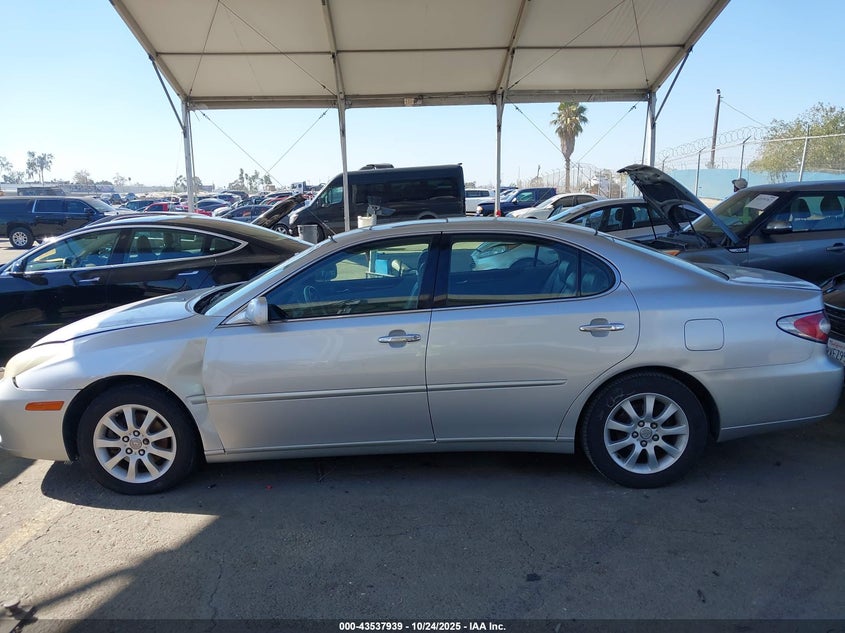 JTHBF30G030129817 2003 LEXUS ES photo no. 15