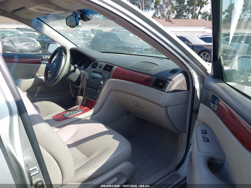 JTHBF30G030129817 2003 LEXUS ES photo no. 5