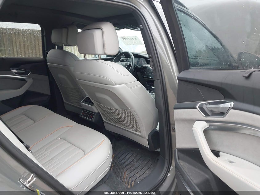 2023 Audi E-Tron Premiumwe VIN: WA1VABGE5PB024531 Lot: 43537999