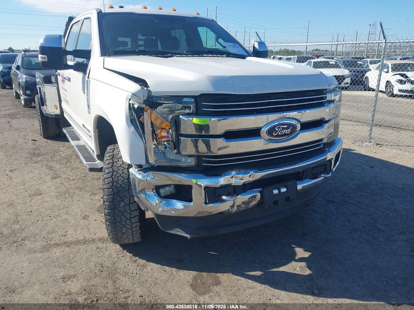 2017 Ford F-350 Lariat VIN: 1FT8W3DT3HEB26732 Lot: 43538016