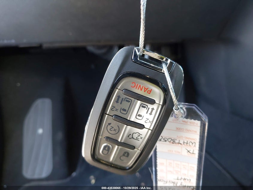 2025 Chrysler Pacifica Hybrid Select VIN: 2C4RC1S7XSR565699 Lot: 43538065