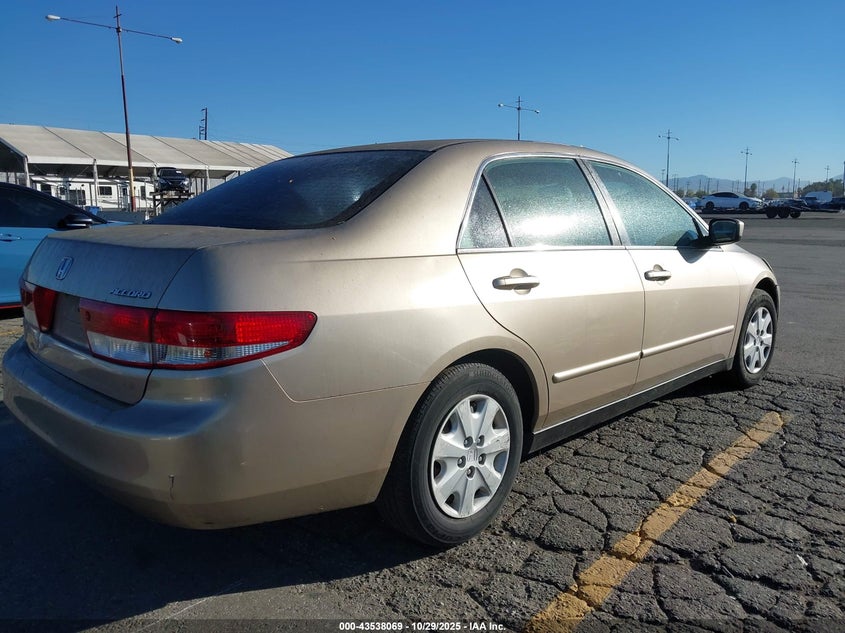 1HGCM56344A154082 2004 HONDA ACCORD photo no. 4
