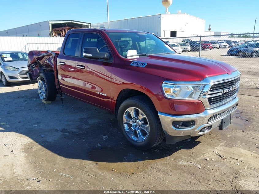 RAM 1500 BIG HORN 4X4 6 4 BOX