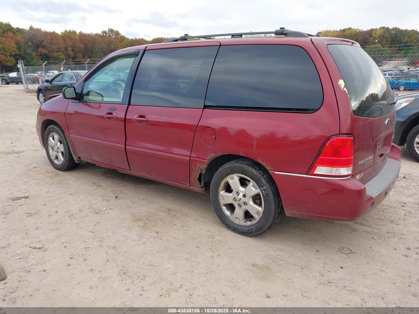 2FMDA52294BA76388 2004 FORD FREESTAR photo no. 3