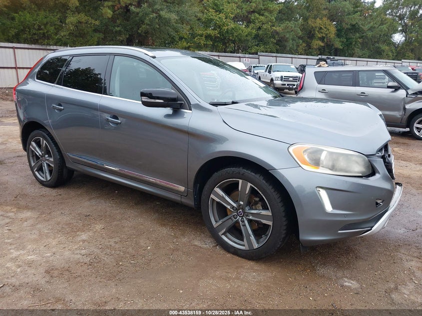 VOLVO XC60 T5 DYNAMIC