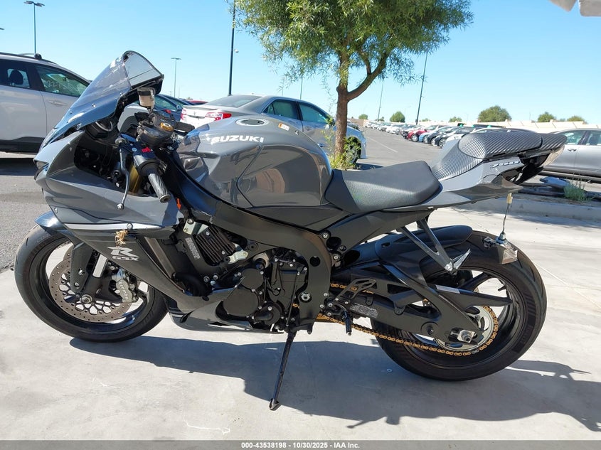 2025 Suzuki Gsx-R750 VIN: JS1GR7MA0S7100460 Lot: 43538198