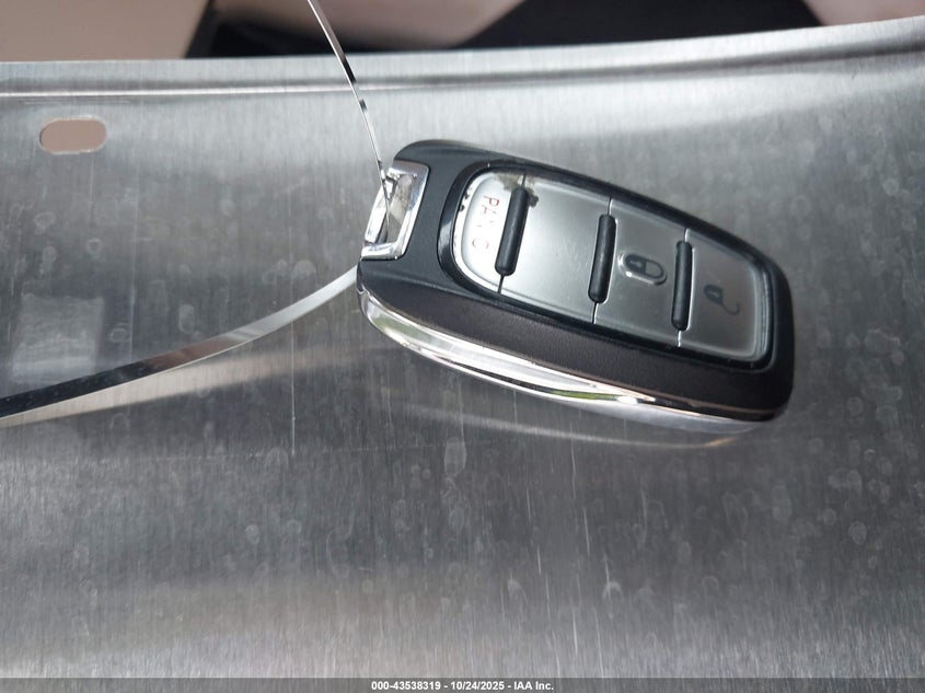 2021 Chrysler Voyager Lx VIN: 2C4RC1CGXMR580270 Lot: 43538319