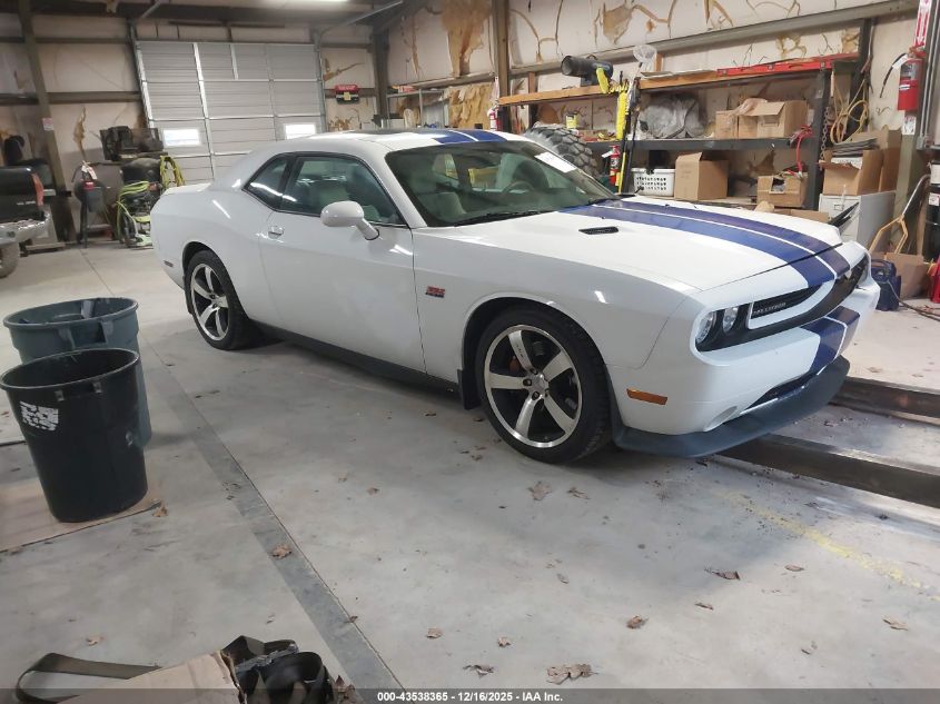 DODGE CHALLENGER SRT8
