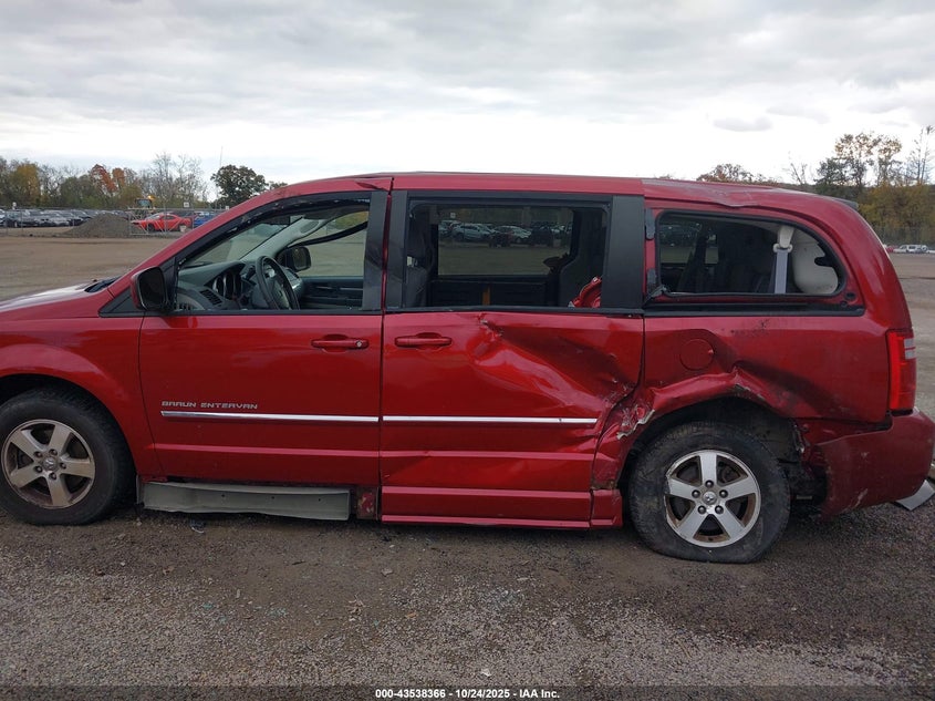 2008 Dodge Grand Caravan Sxt VIN: 1D8HN54P28B128170 Lot: 43538366