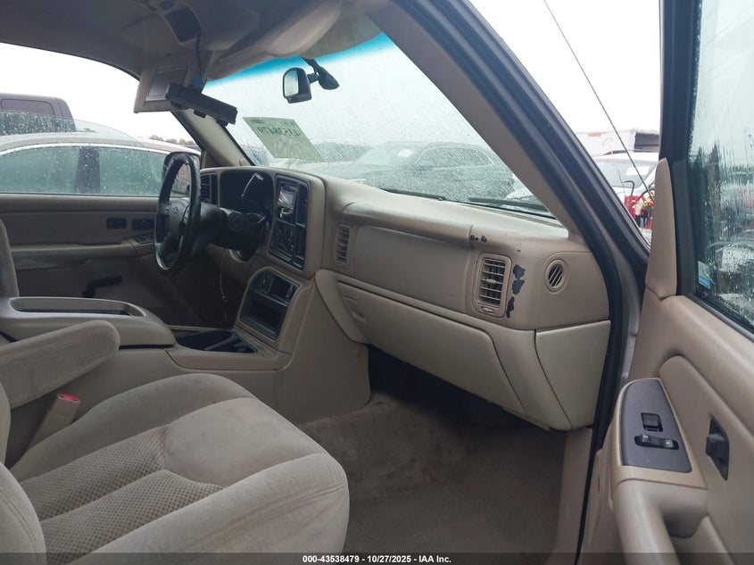 1GNEC13Z94R147844 2004 CHEVROLET TAHOE photo no. 5
