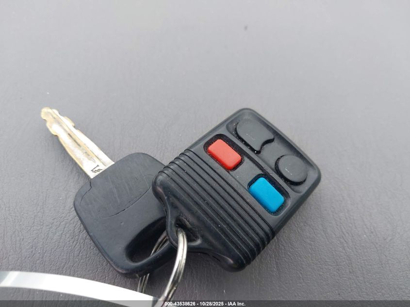 2002 Ford Escape Xlt VIN: 1FMYU03162KD14069 Lot: 43538626