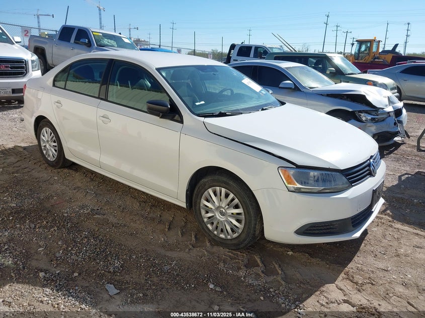 2013 VOLKSWAGEN JETTA 2.0L S - 3VW2K7AJ7DM290109