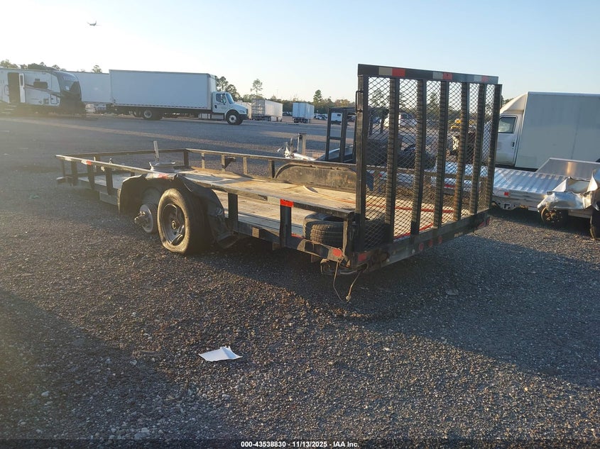 16V1U2229N3143476 2022   photo no. 3