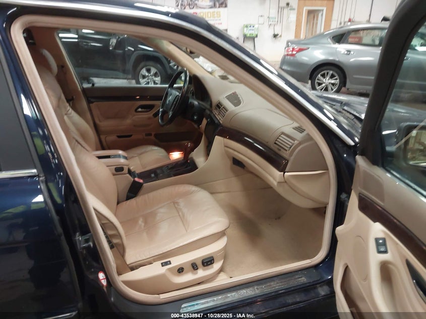 WBAGH83421DP29256 2001 BMW 7ER photo no. 5