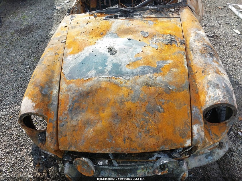 1972 Mg Mgb Roadster VIN: 0000GHN5UC267120G Lot: 43538958