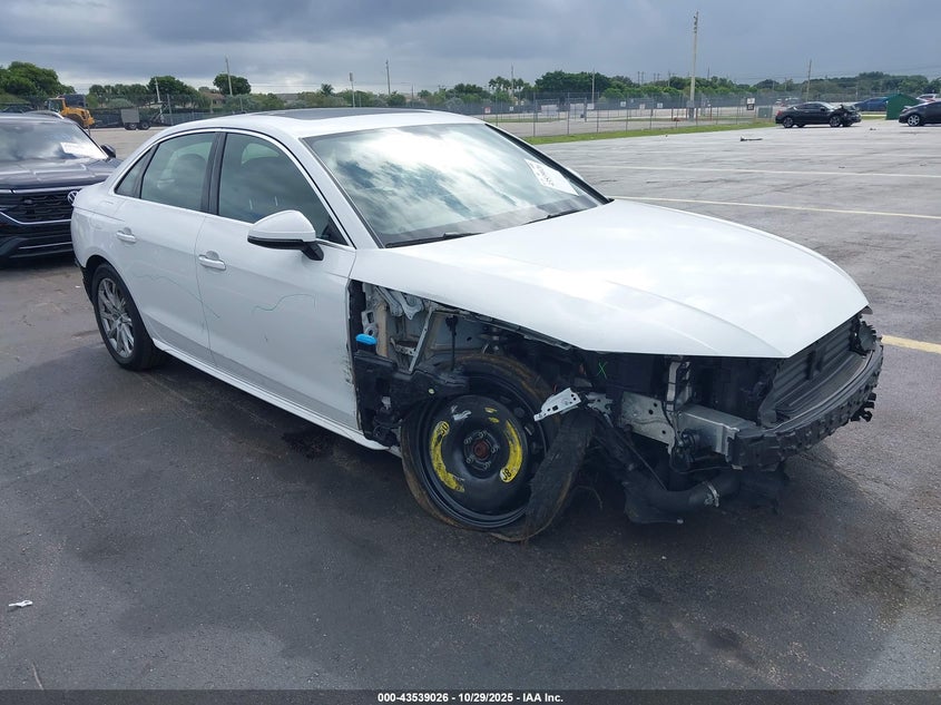 AUDI A4 PREMIUM 40 TFSI QUATTRO S TRONIC