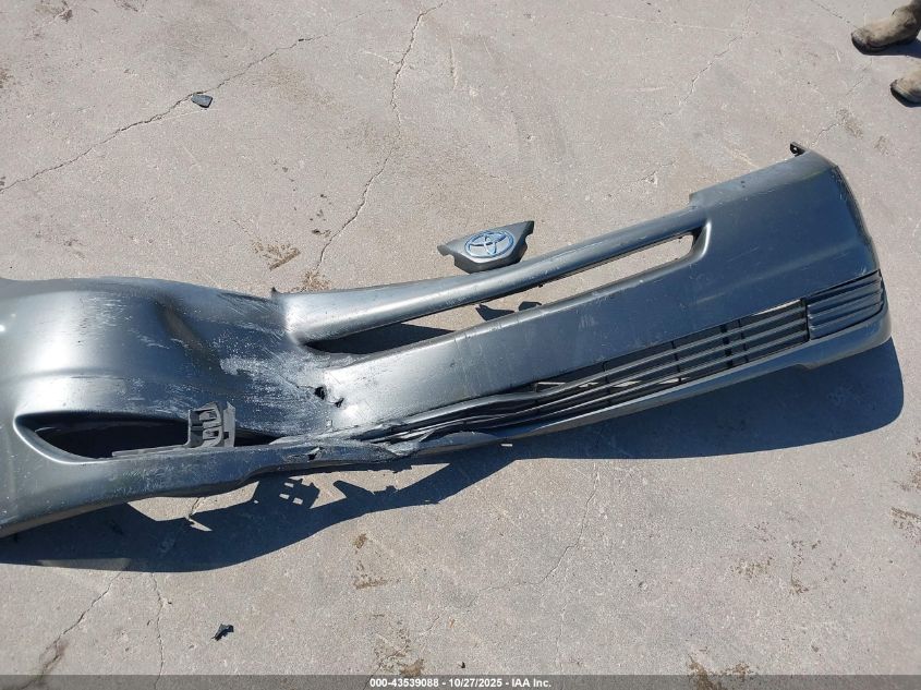 2004 Toyota Sienna Xle Limited VIN: 5TDBA22C34S010145 Lot: 43539088