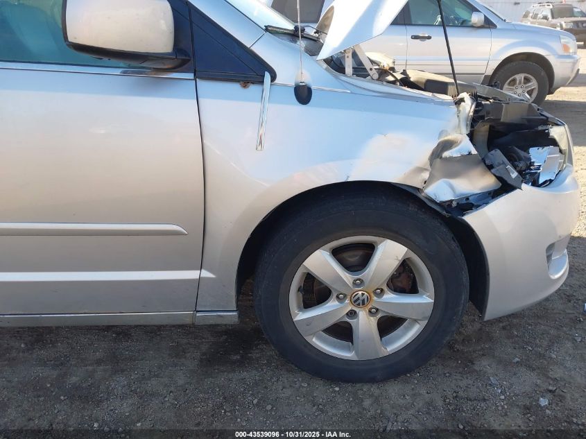 2011 Volkswagen Routan Se VIN: 2V4RW3DG4BR694950 Lot: 43539096