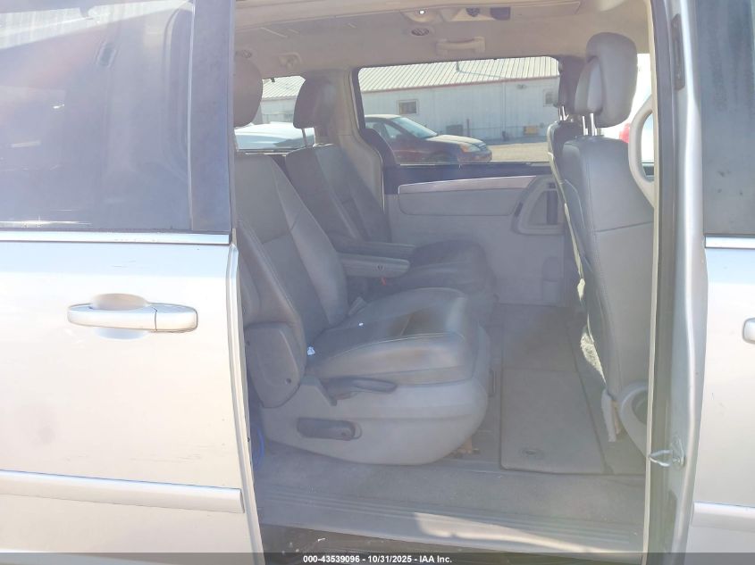 2011 Volkswagen Routan Se VIN: 2V4RW3DG4BR694950 Lot: 43539096