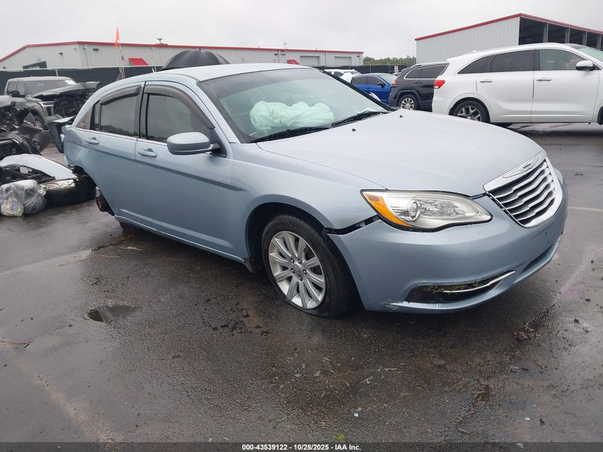CHRYSLER 200 TOURING