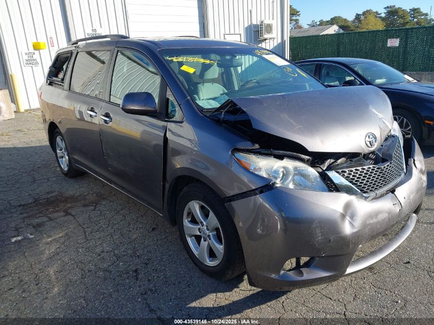 TOYOTA SIENNA 2015. Lot# 43539146. VIN 5TDKK3DC0FS671554. Photo 1