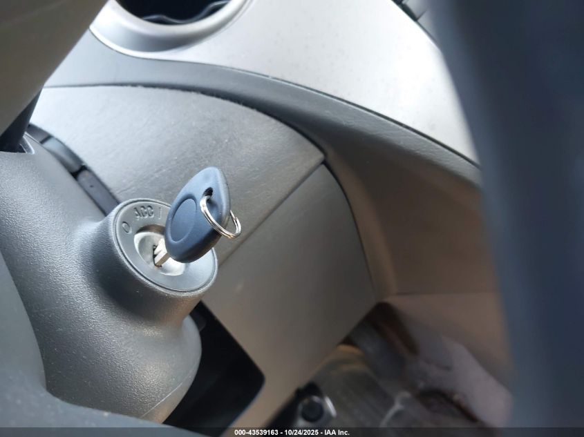 2006 Saturn Ion 2 VIN: 1G8AJ55F66Z201704 Lot: 43539163