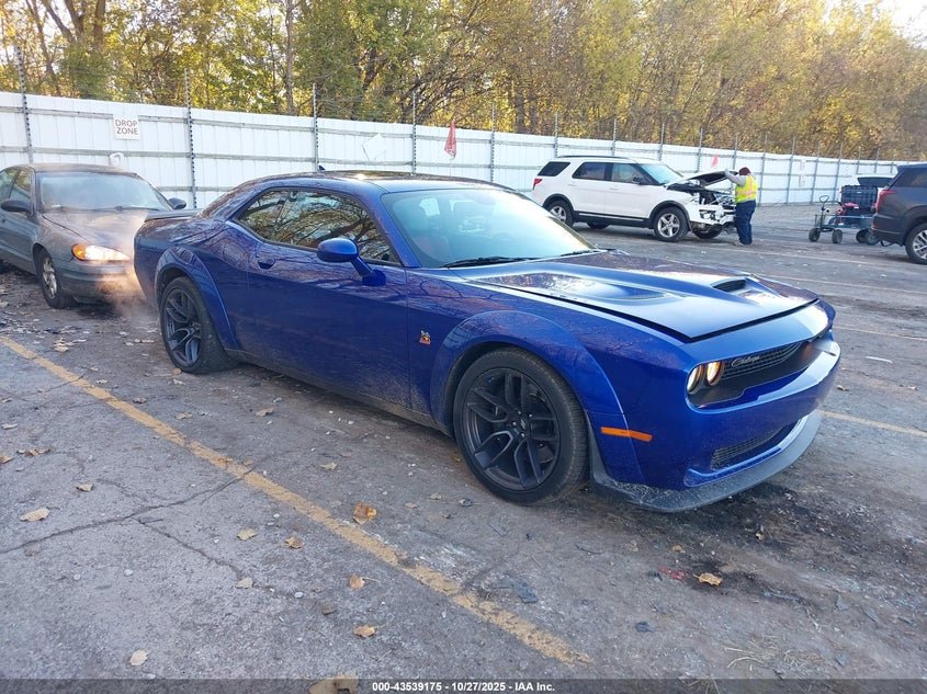DODGE CHALLENGER R/T SCAT PACK WIDEBODY