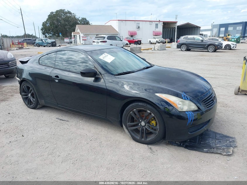 INFINITI G37 JOURNEY