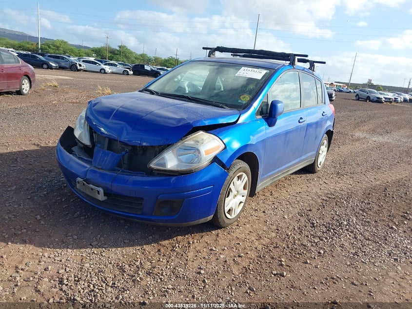 Vin: 3n1bc1cp0al371469, lot: 44034253, nissan versa 1.8s 20102