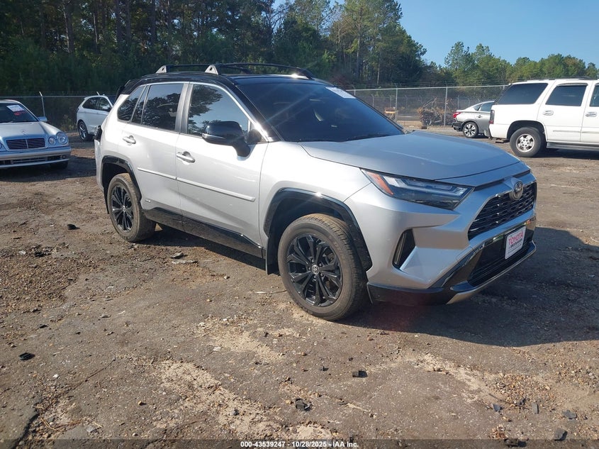 TOYOTA RAV4 HYBRID XSE