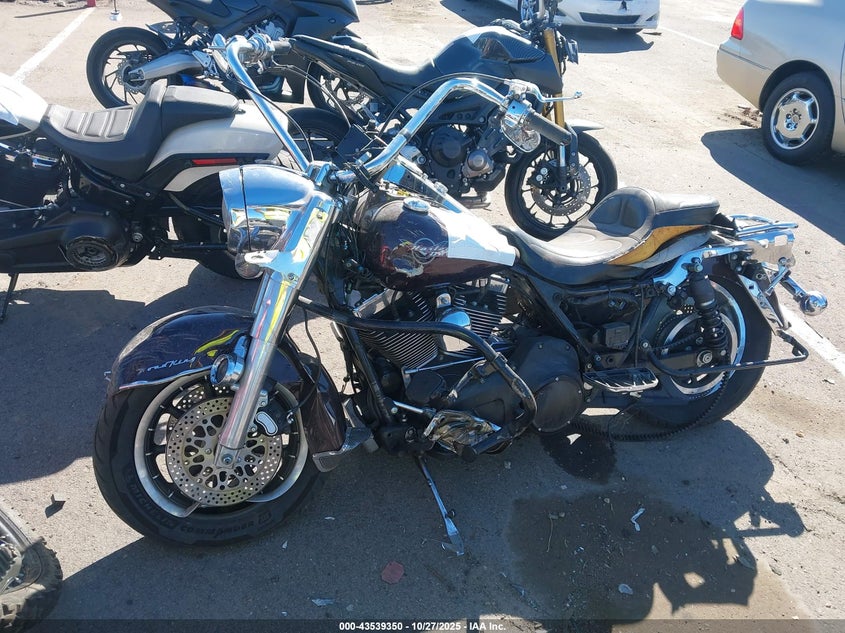 1HD1FB4357Y616676 2007 HARLEY-DAVIDSON ROAD KING photo no. 2