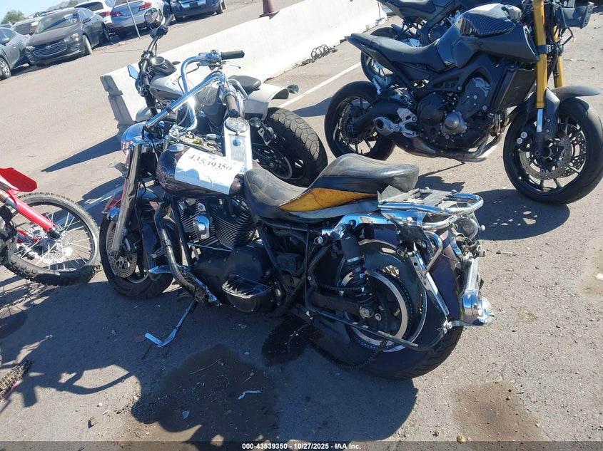 1HD1FB4357Y616676 2007 HARLEY-DAVIDSON ROAD KING photo no. 3
