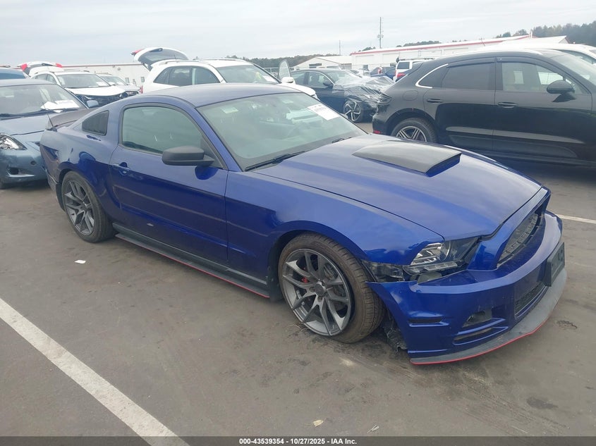 FORD MUSTANG V6