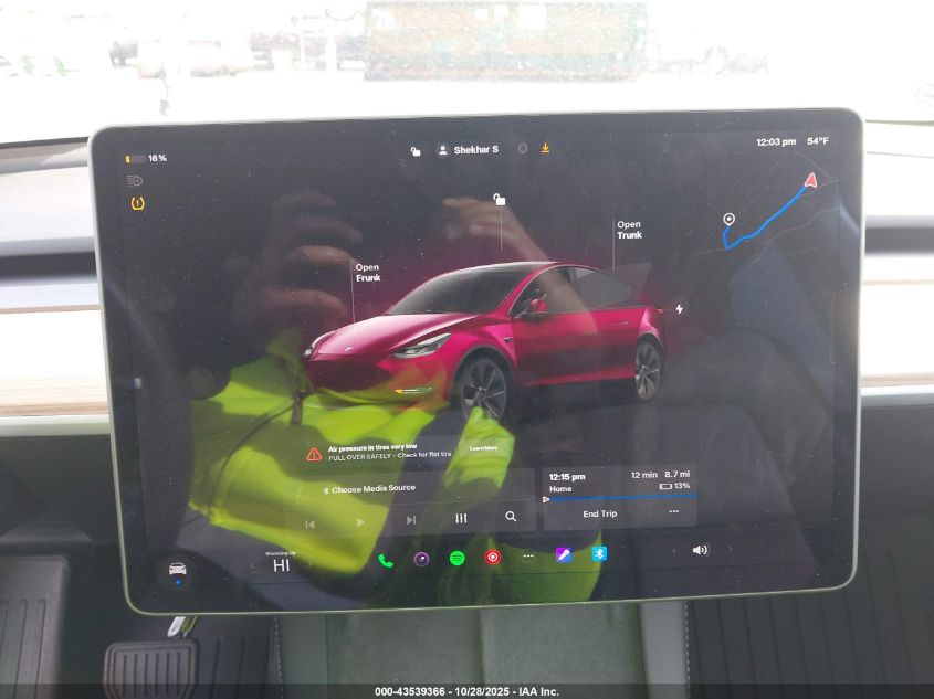 2025 Tesla Model Y Long Range Dual Motor All-Wheel Drive VIN: 7SAYGDEE0SF287051 Lot: 43539366