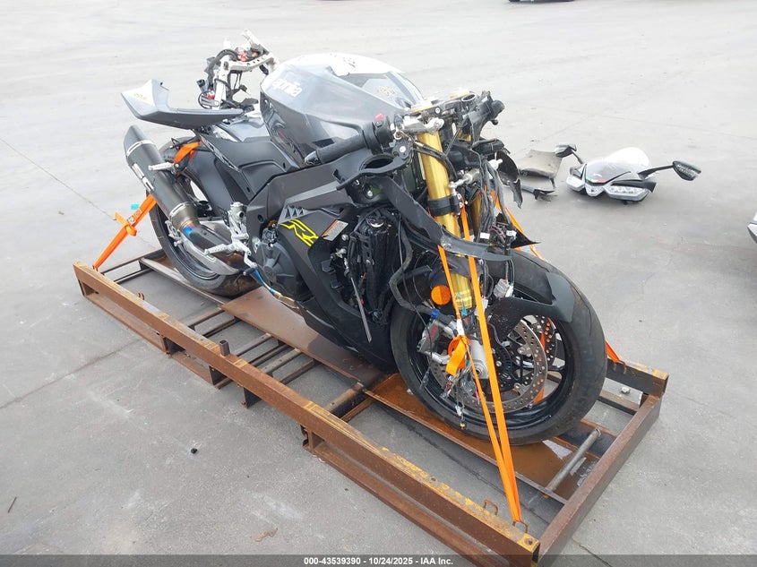 2026 APRILIA RSV4 1100 - ZD4XPUA01TS000165